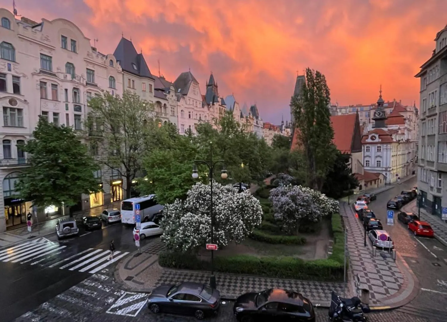 Central Apartments Parizska Praga